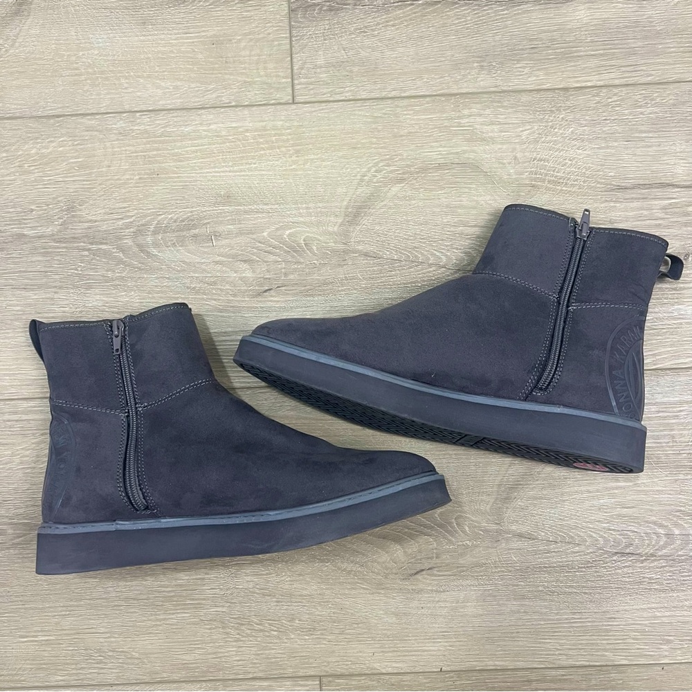 DKNY Gray Sherpa Lined Booties Boots Excellent Condition Size 11